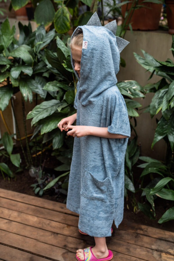 Lühikeste varrukatega Poncho DINOSAUR - lastele